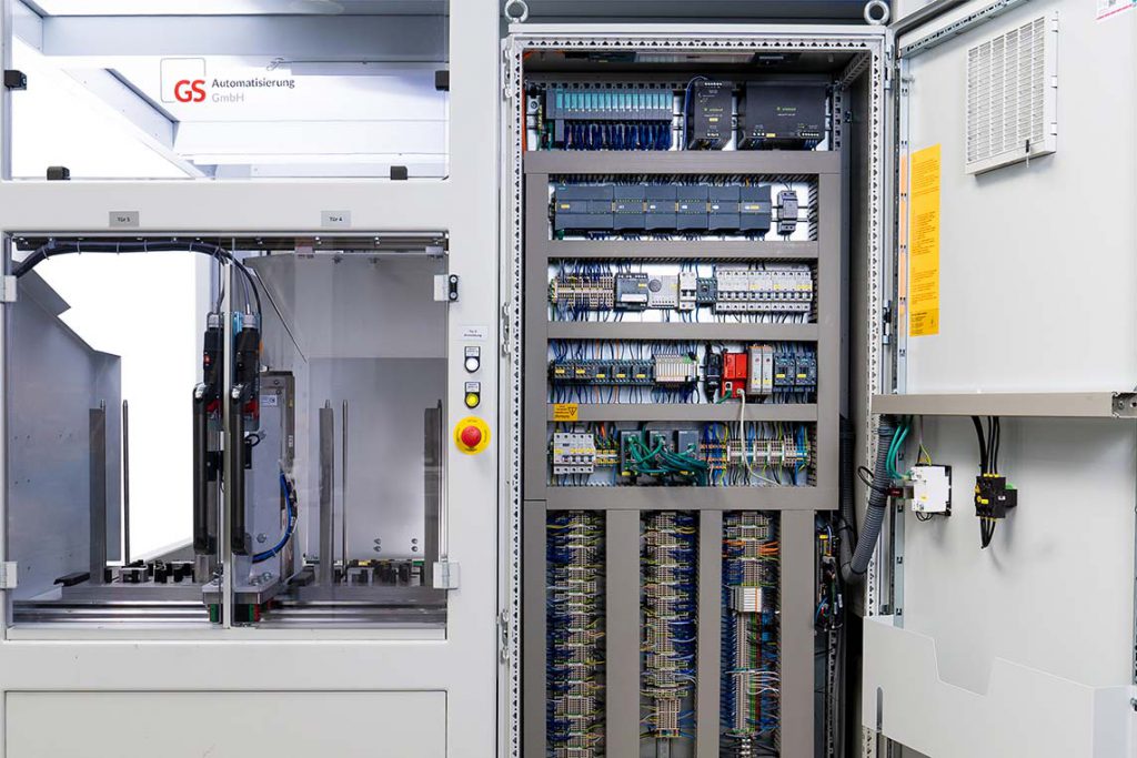 Schaltschrankbau Pressenautomation - Magazin
