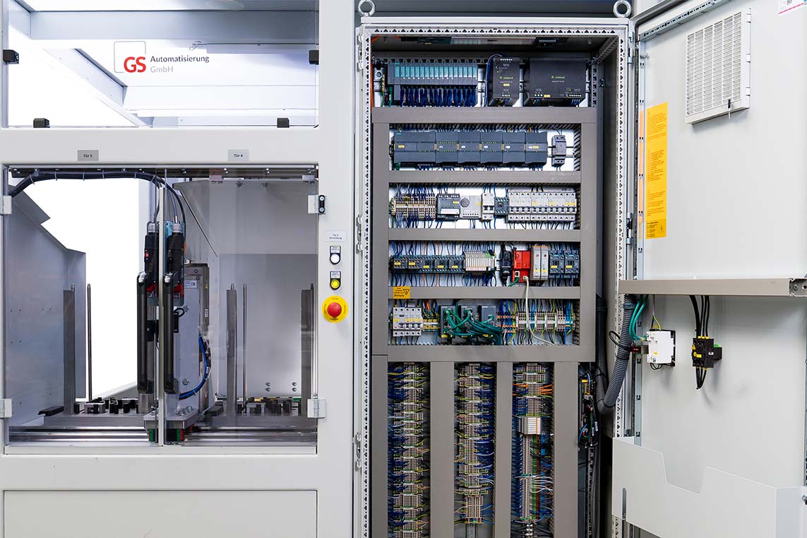 Schaltschrankbau Pressenautomation - Magazin